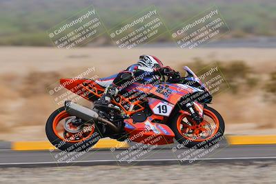 media/Sep-11-2022-SoCal Trackdays (Sun) [[81b7e951af]]/Turn 7 (1145am)/